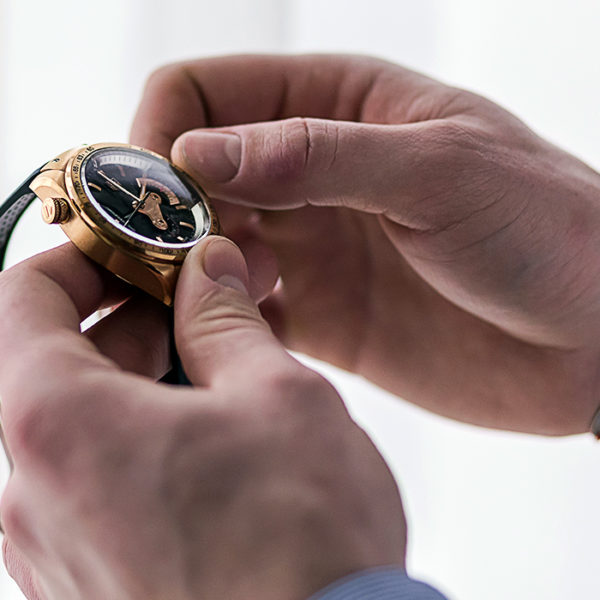 Why Buy A Men’s Luxury Watch