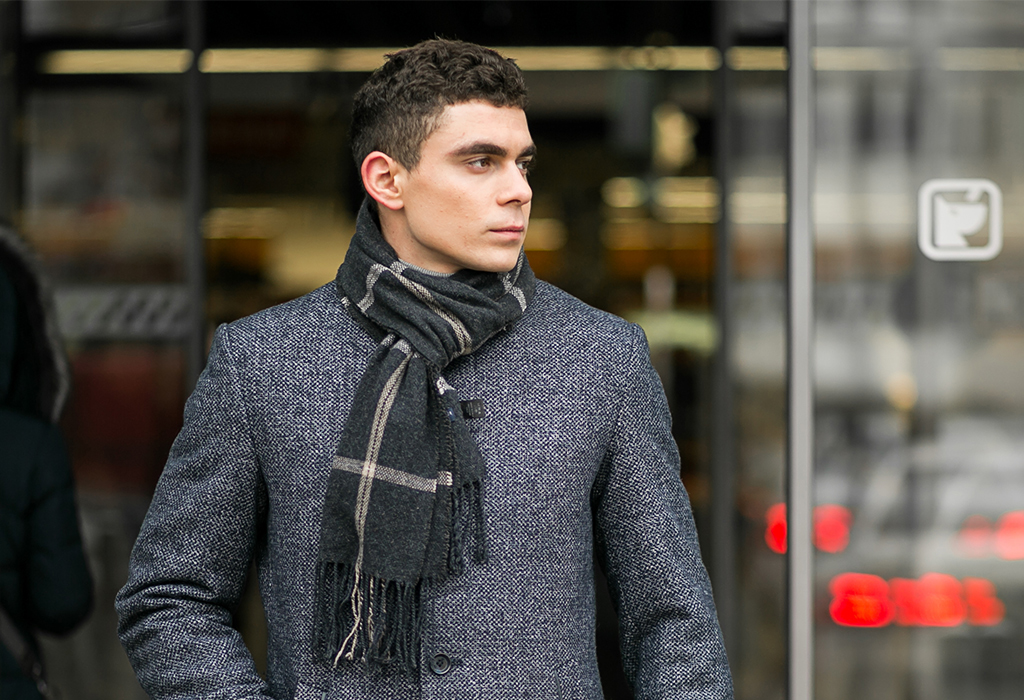 10 Manly Ways To Tie Scarves