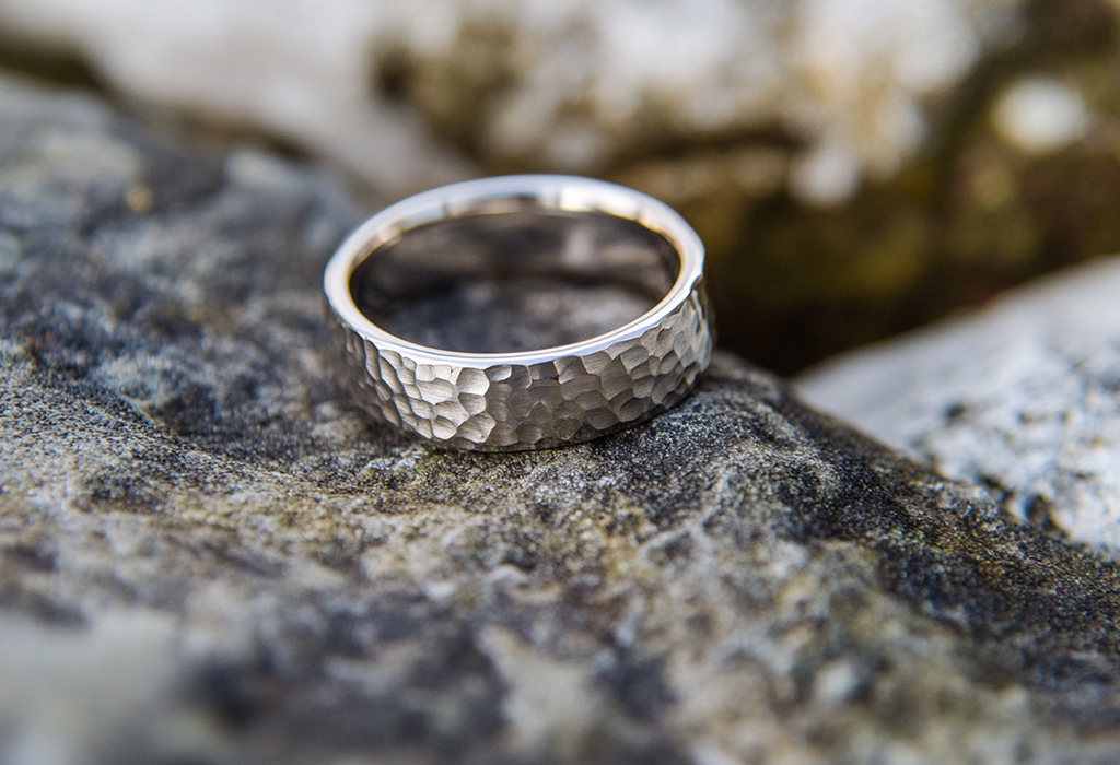 textured pinky ring